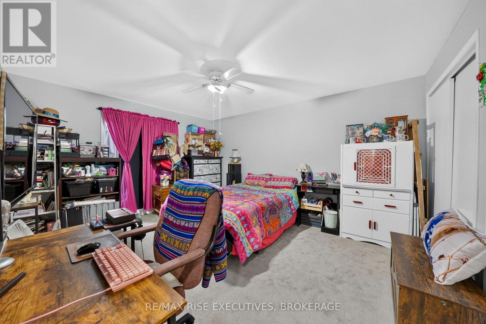 33 Montgomery Boulevard Property Photo 32