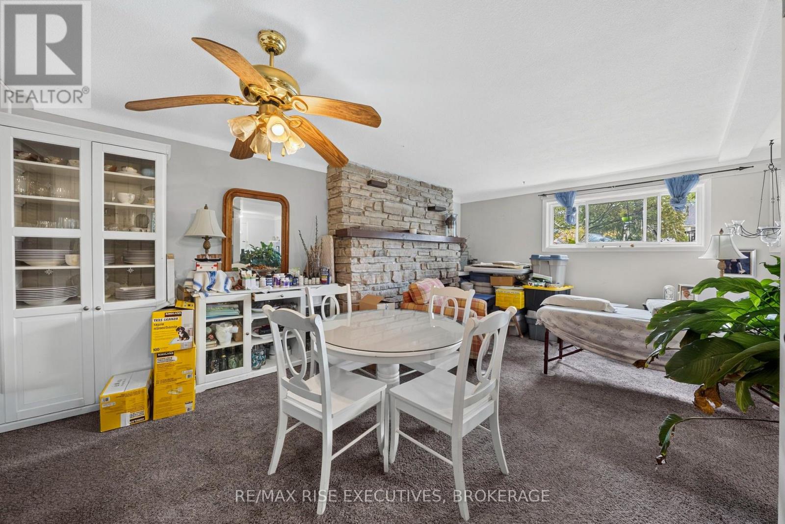 33 Montgomery Boulevard Property Photo 38