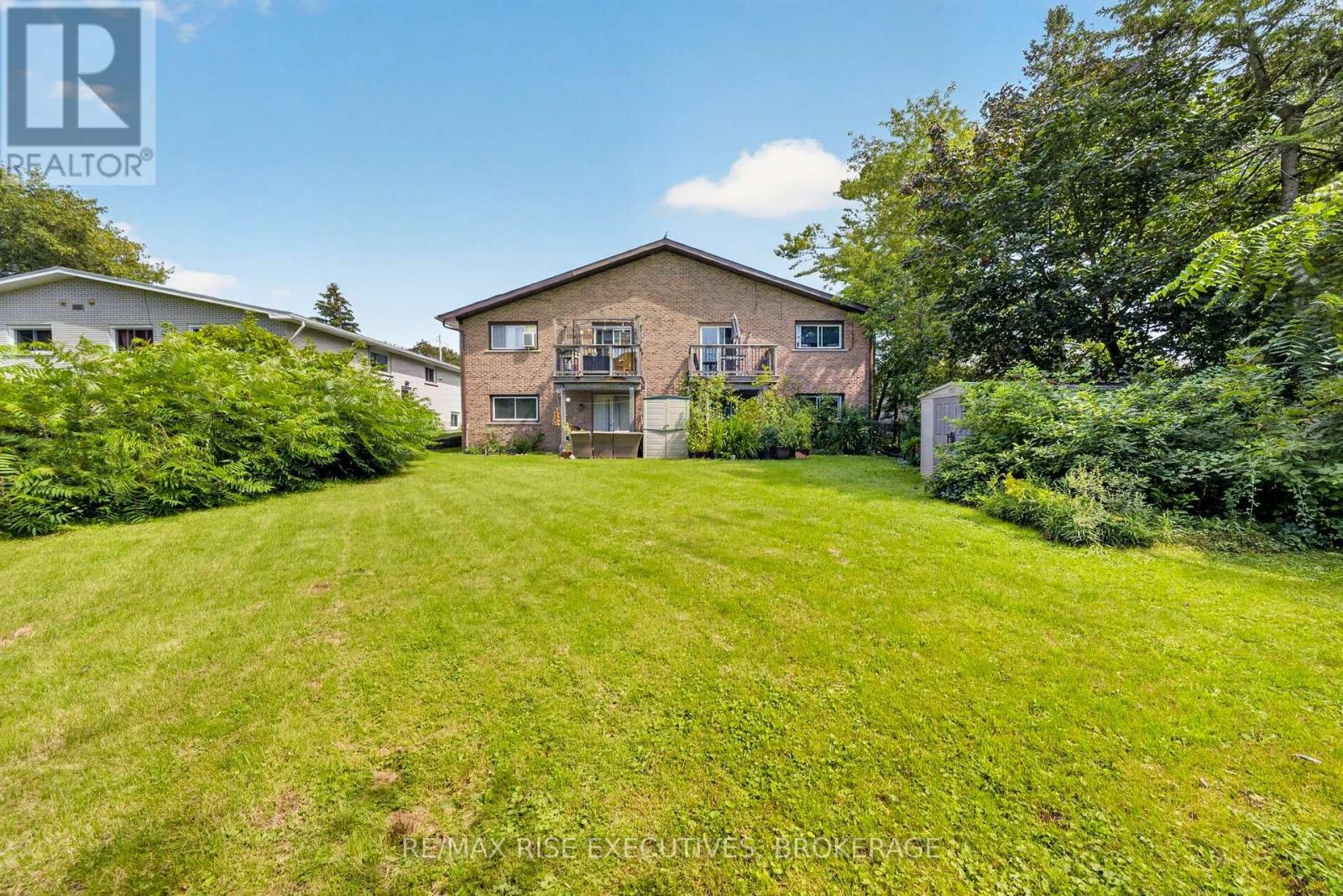 33 Montgomery Boulevard Property Photo 47