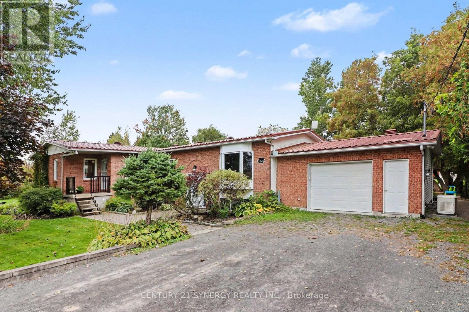 1025 Montee Lebrun Property Photo 1