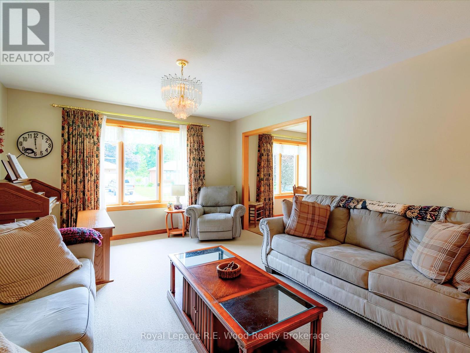 48 Allen Street Property Photo 7