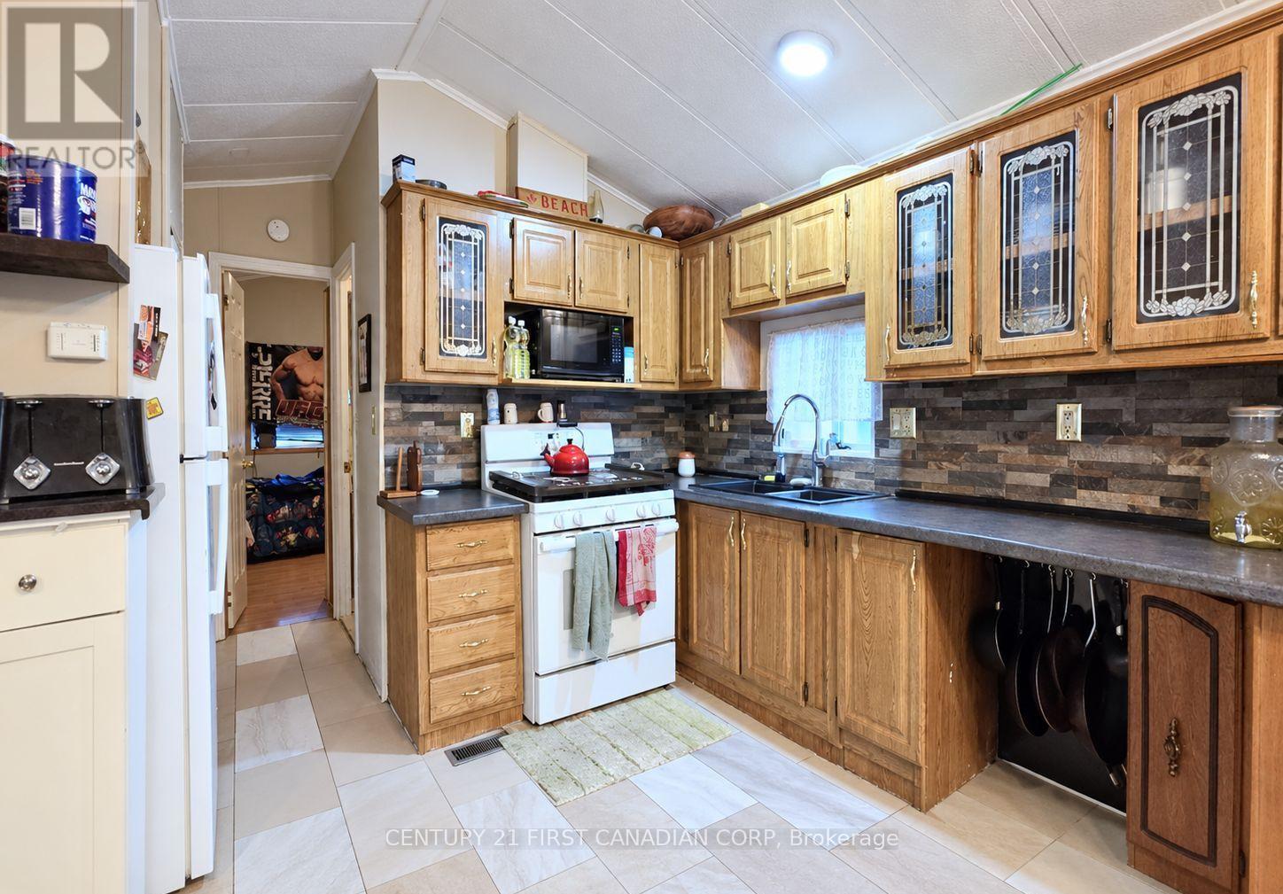 79681 Bluewater Highway Property Photo 9