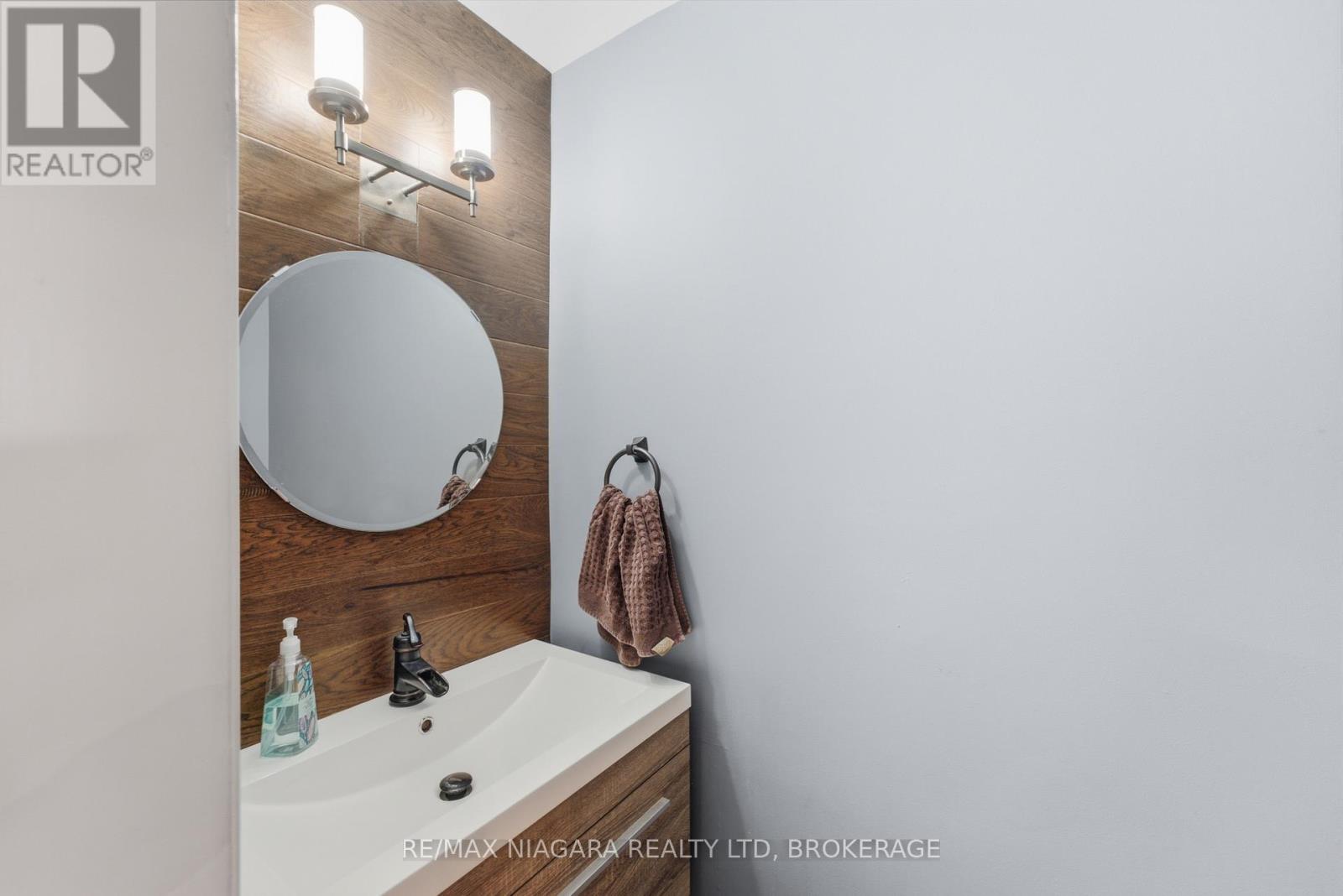 9 Beechnut Court Property Photo 17