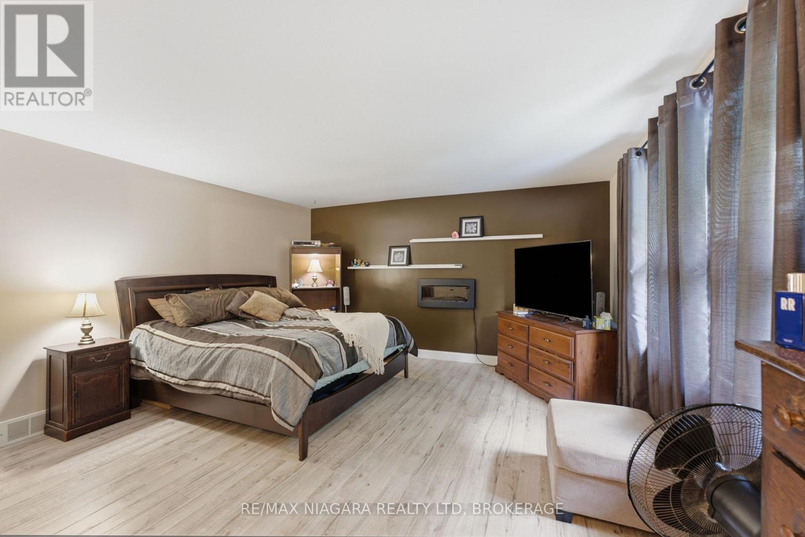 9 Beechnut Court Property Photo 22