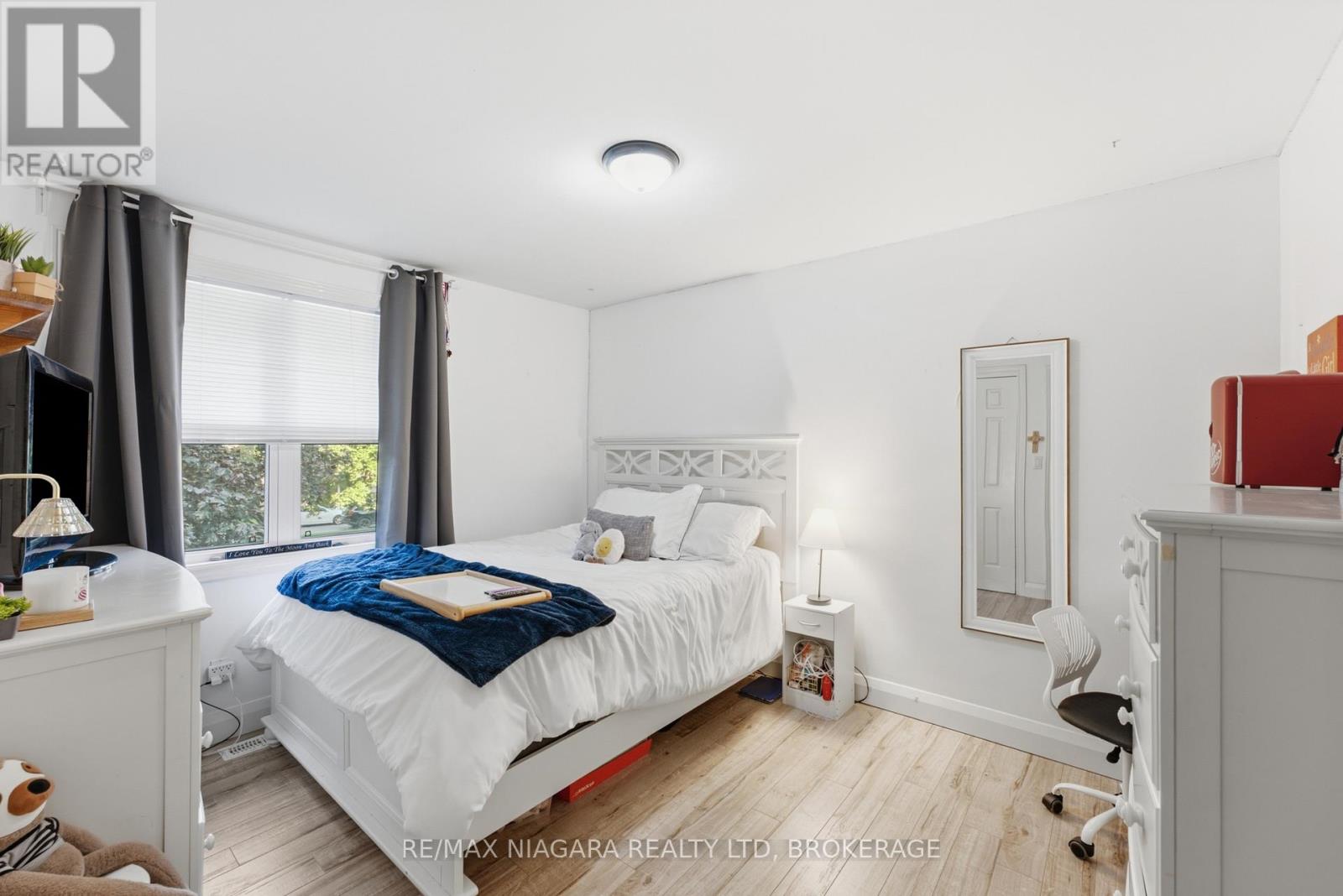 9 Beechnut Court Property Photo 24