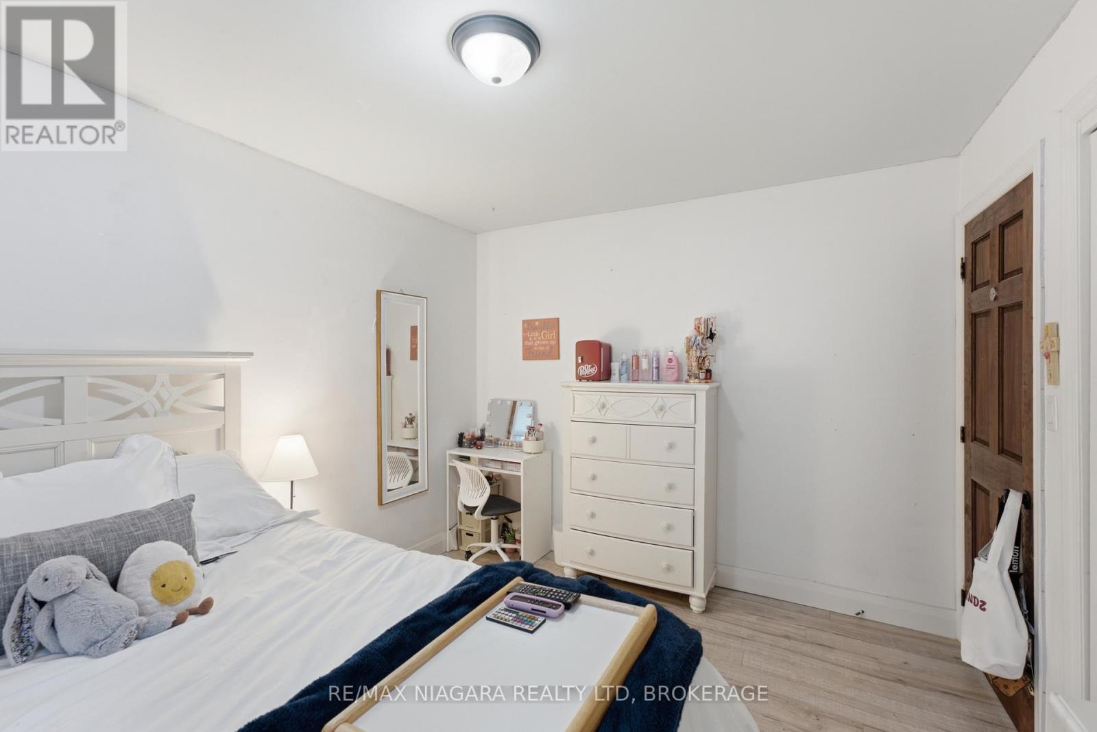 9 Beechnut Court Property Photo 25