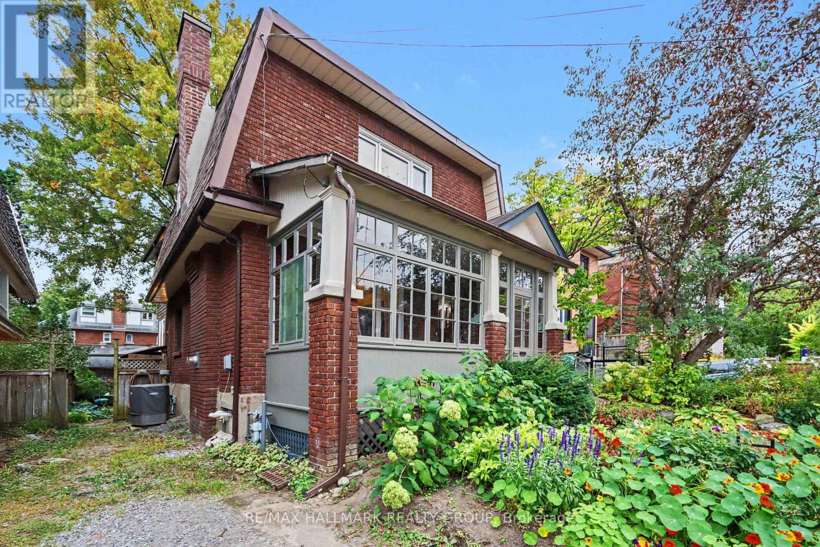 120 Hopewell Avenue Property Photo 3