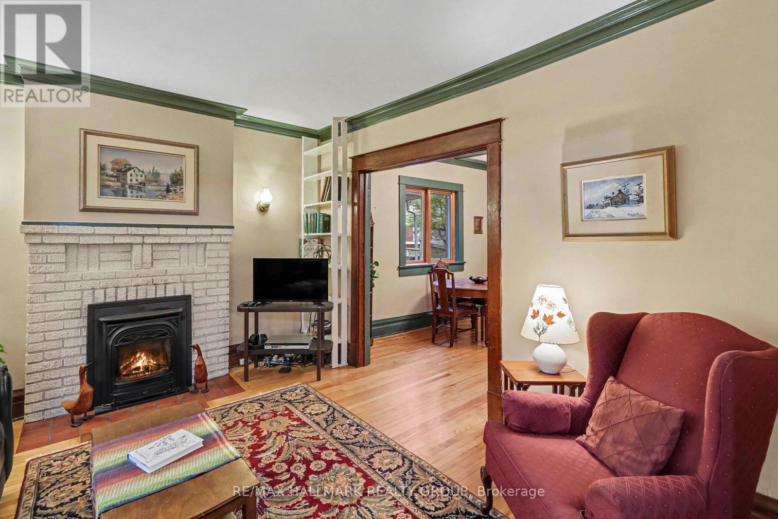 120 Hopewell Avenue Property Photo 8