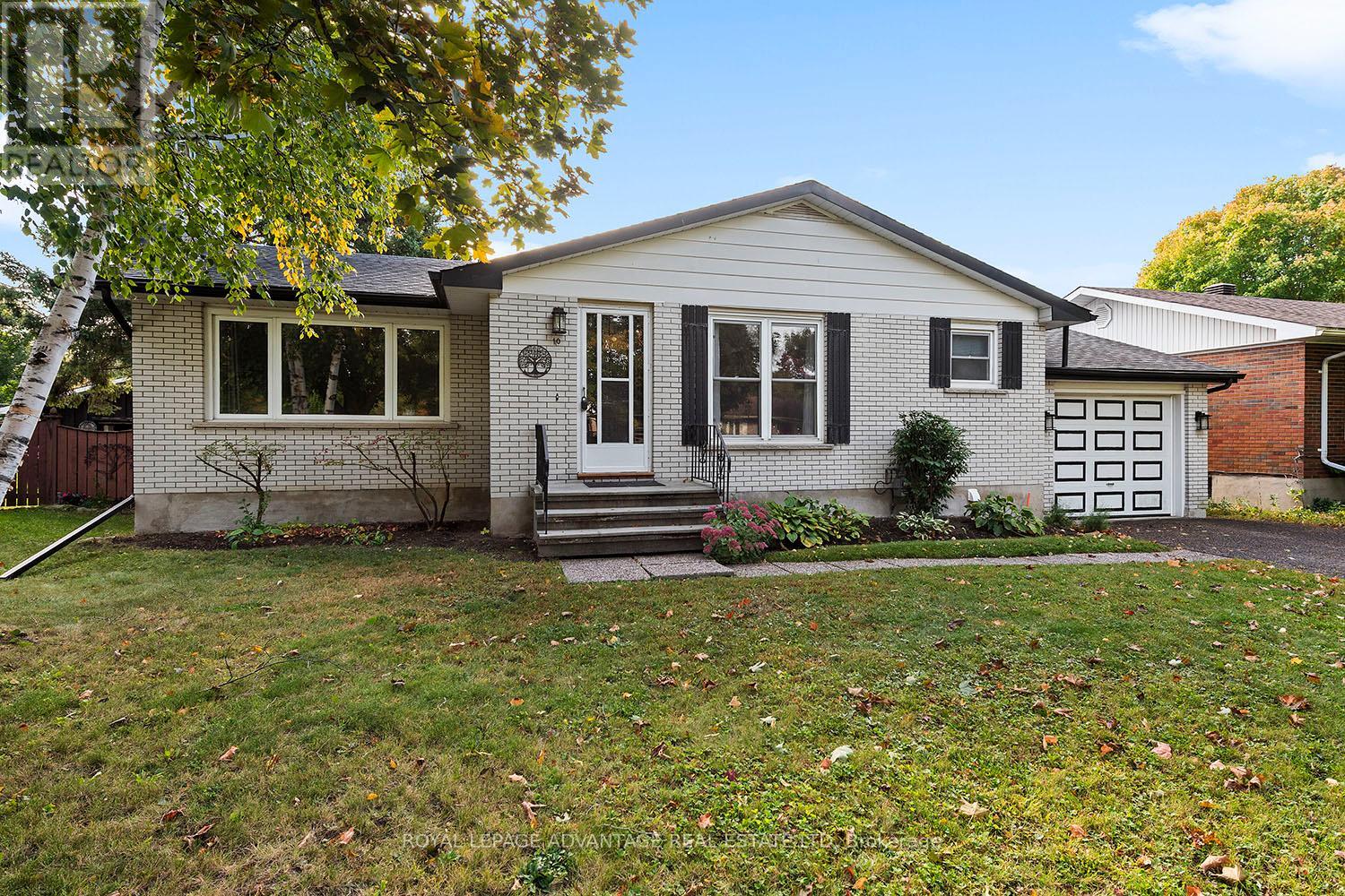 10 Robert Road Property Photo 1