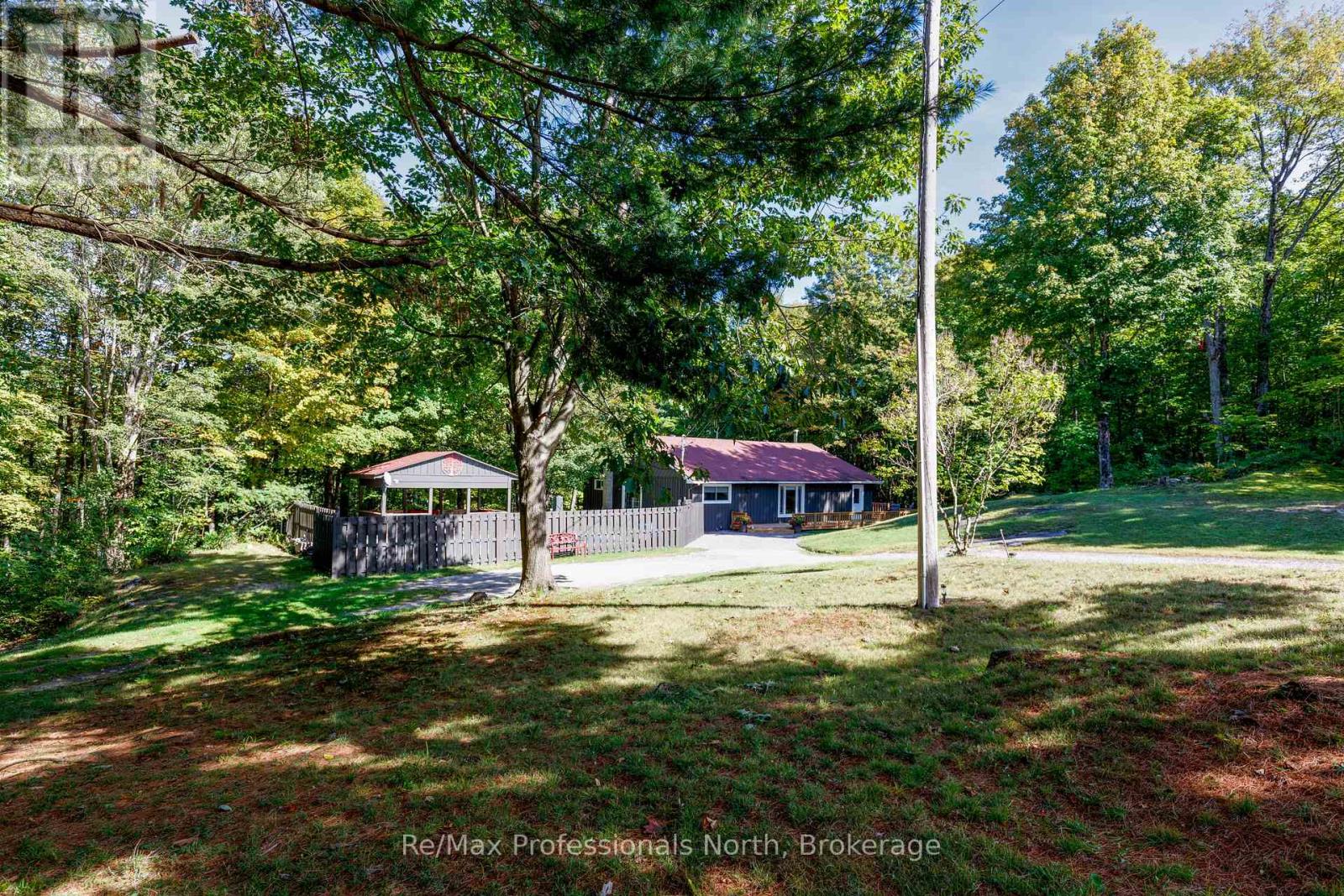 3962 169 Muskoka Road Property Photo 2