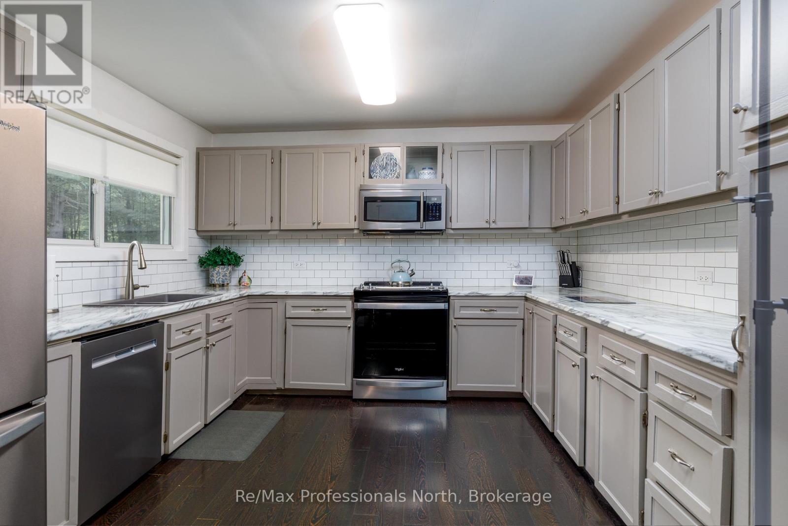 3962 169 Muskoka Road Property Photo 27