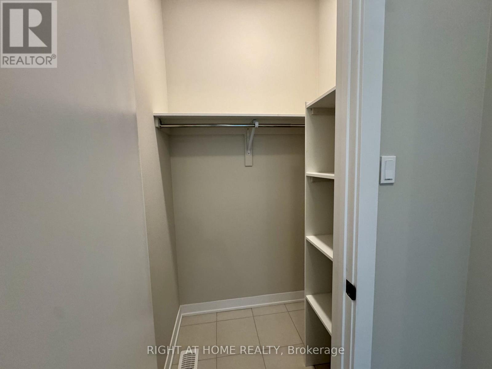 103 Ryan Reynolds Way Property Photo 10