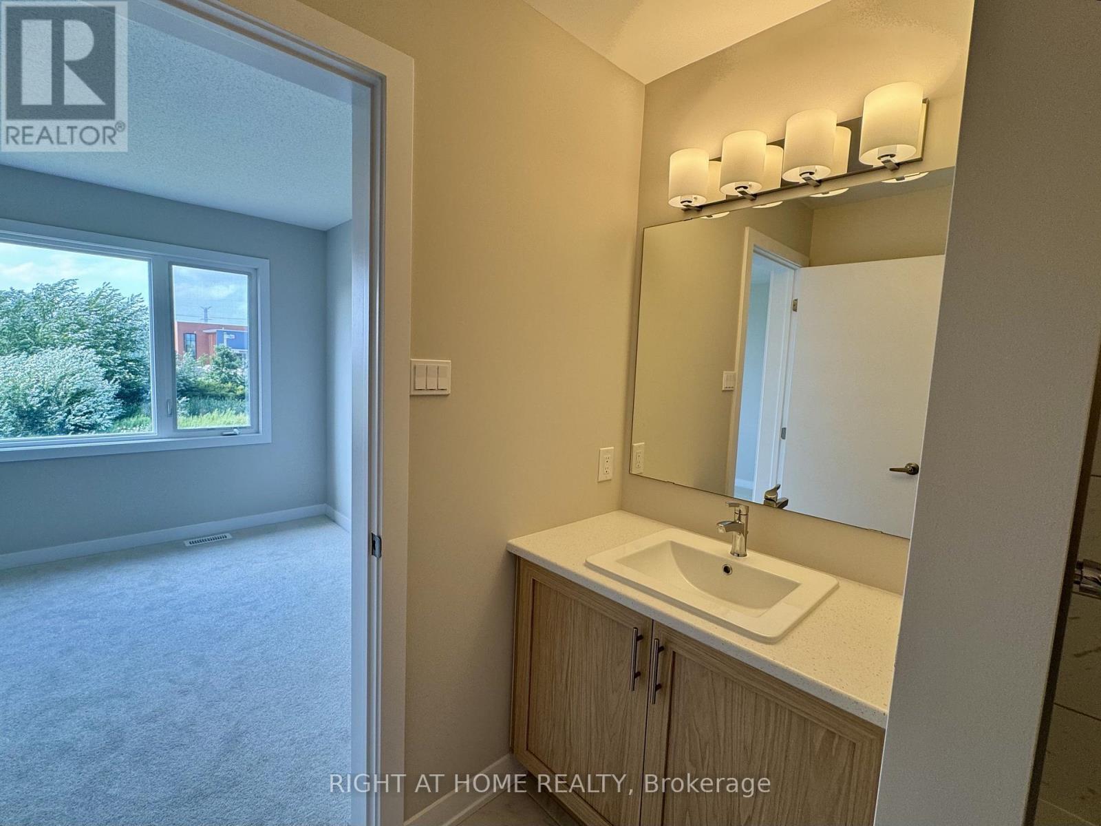 103 Ryan Reynolds Way Property Photo 12