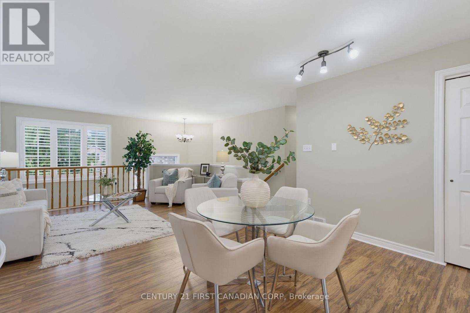 189 Gibson Crescent Property Photo 12