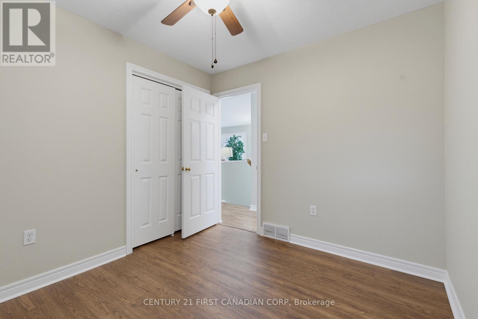 189 Gibson Crescent Property Photo 17