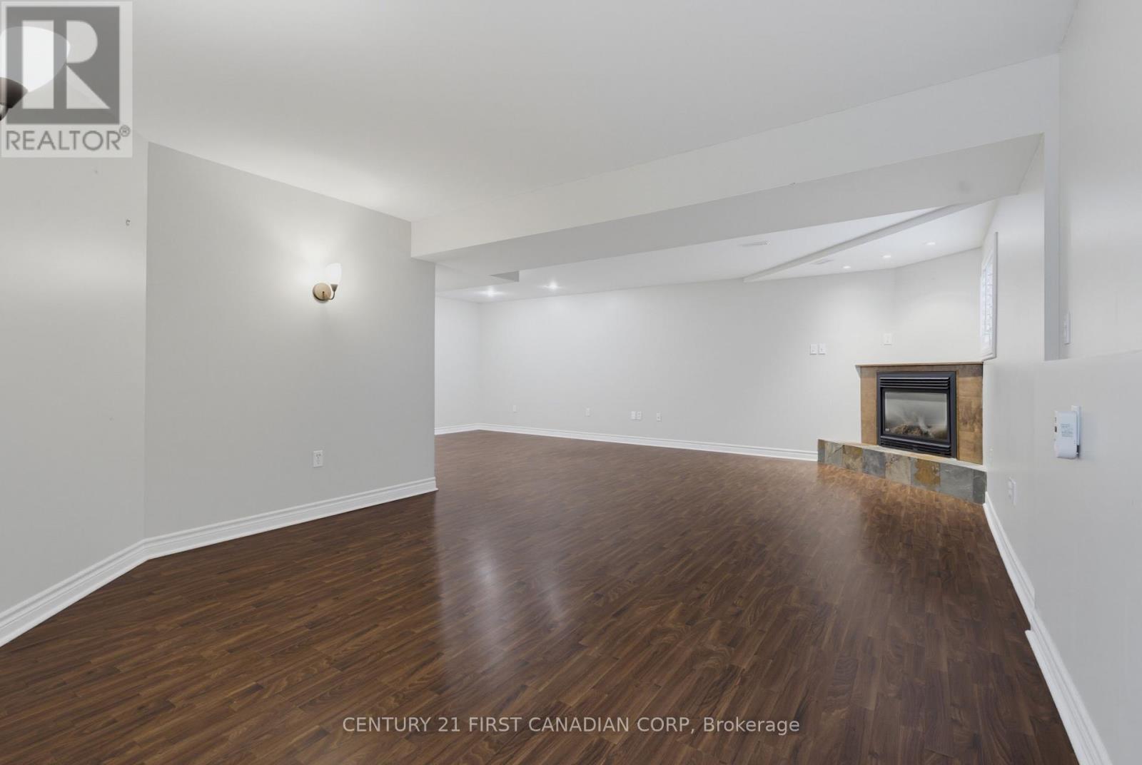 189 Gibson Crescent Property Photo 21