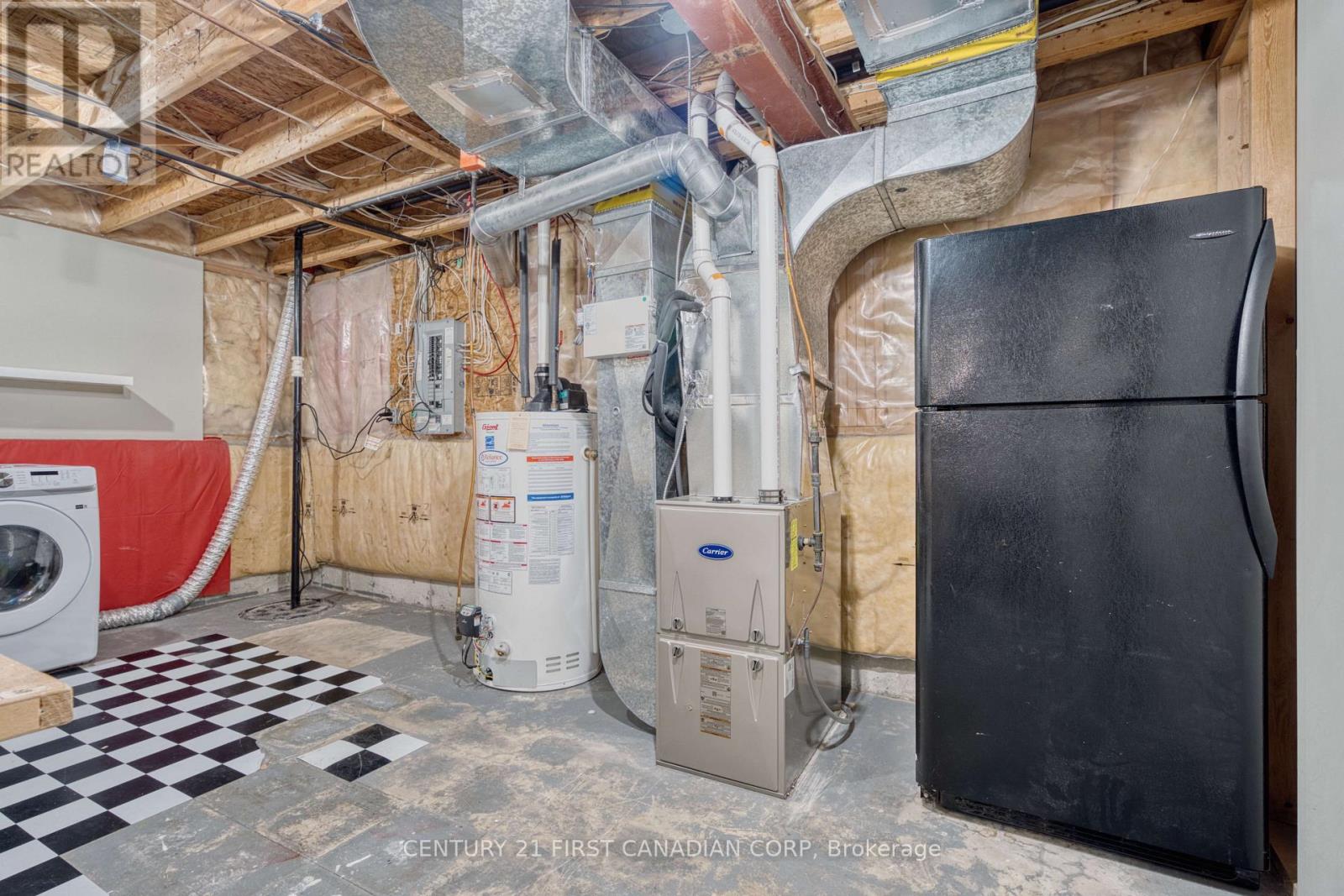 189 Gibson Crescent Property Photo 29