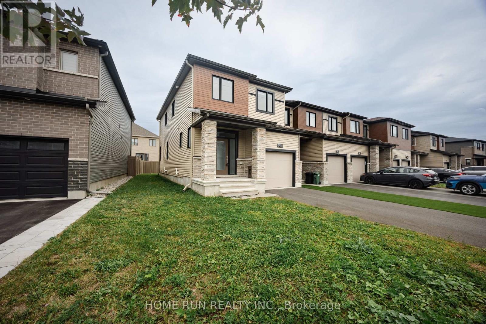 141 Namaste Walk Property Photo 1