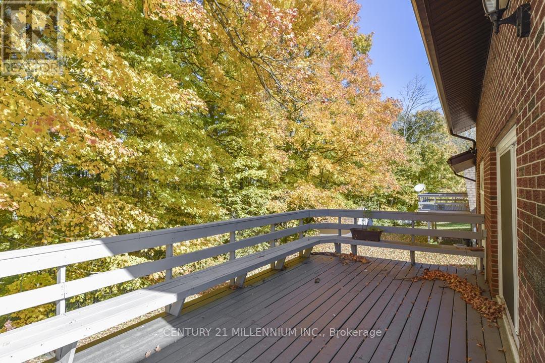 287199 10 Sideroad Property Photo 23