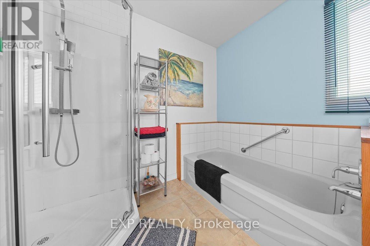 46 Dufour Street Property Photo 20