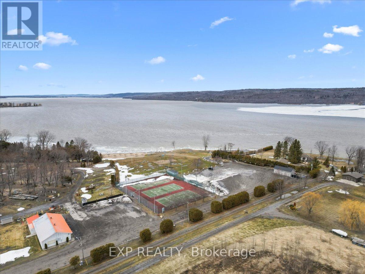 46 Dufour Street Property Photo 35
