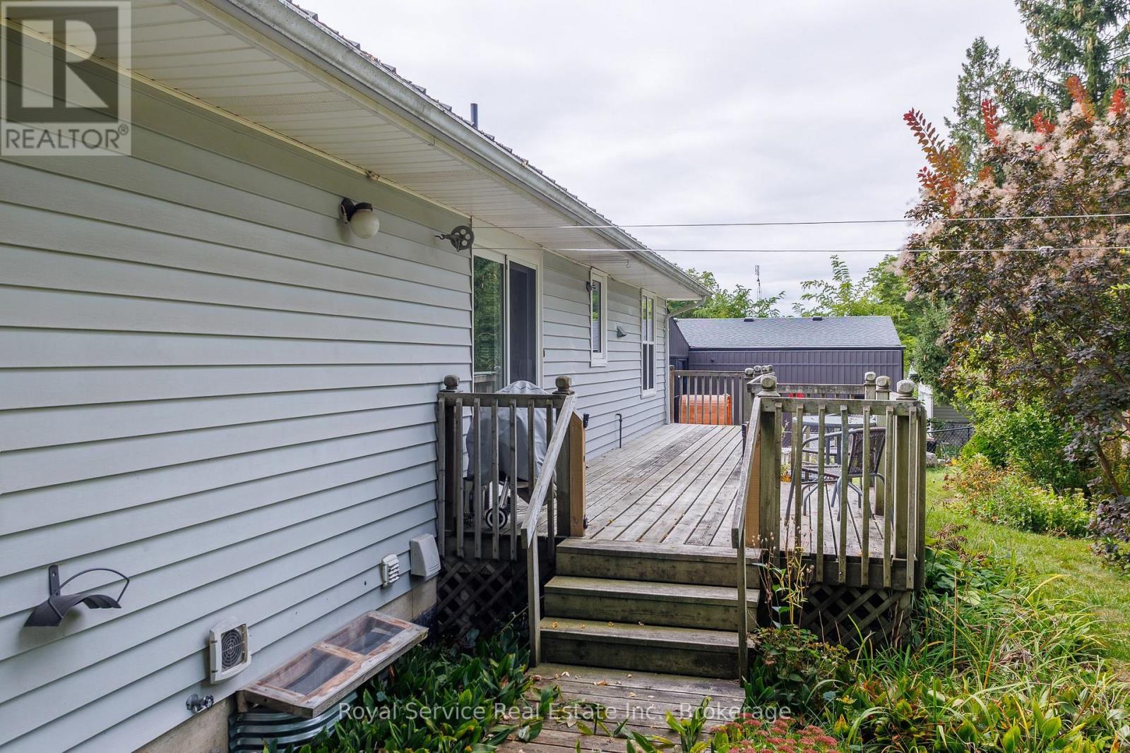 6 Clifton Road Property Photo 5