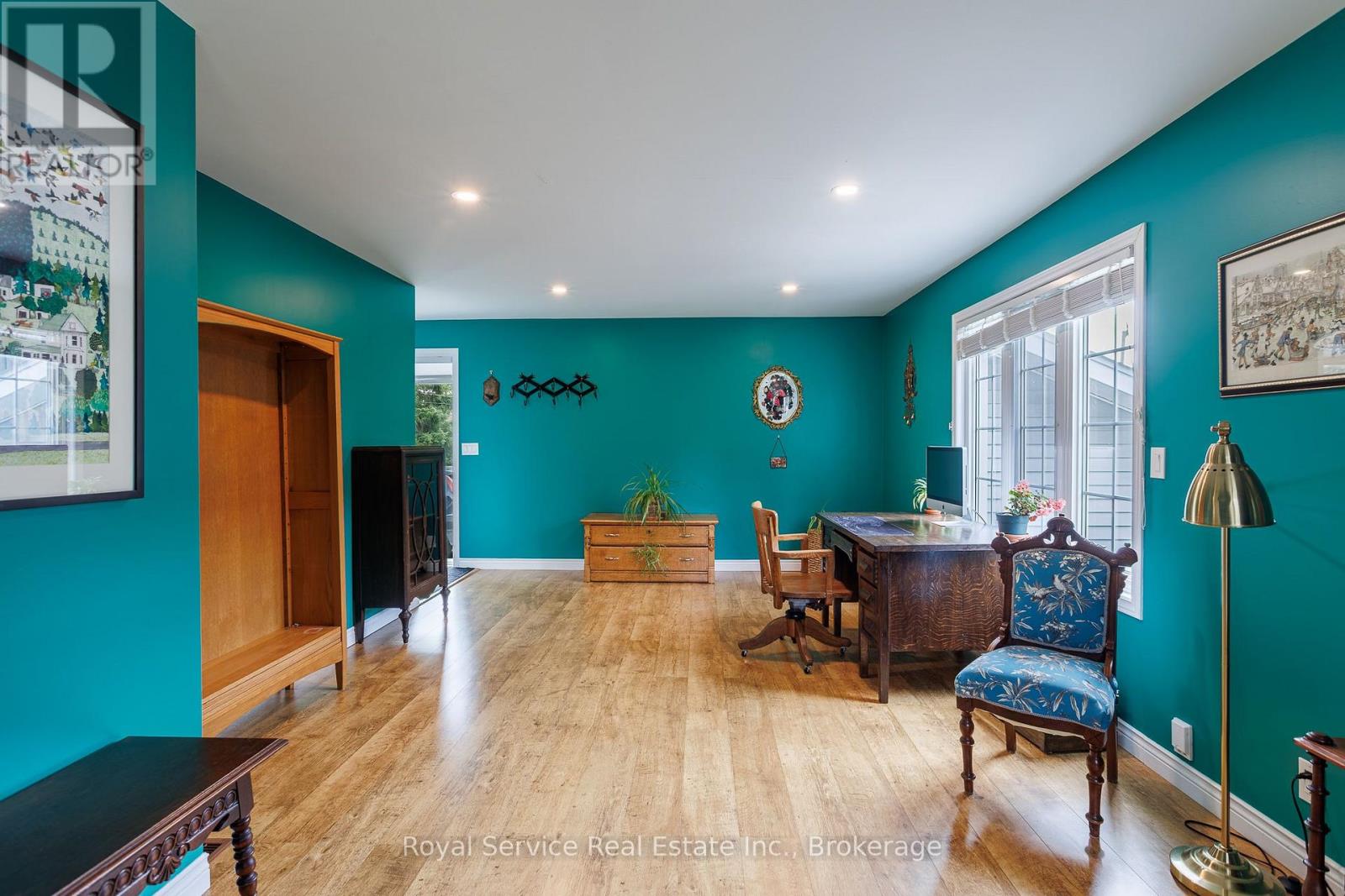 6 Clifton Road Property Photo 11