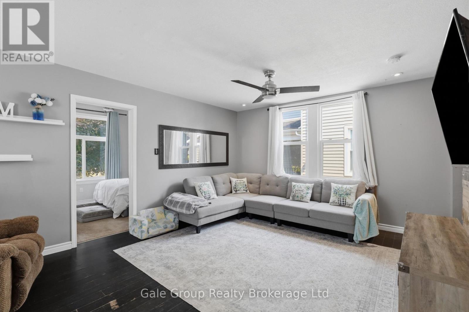 32 West Avenue W Property Photo 7