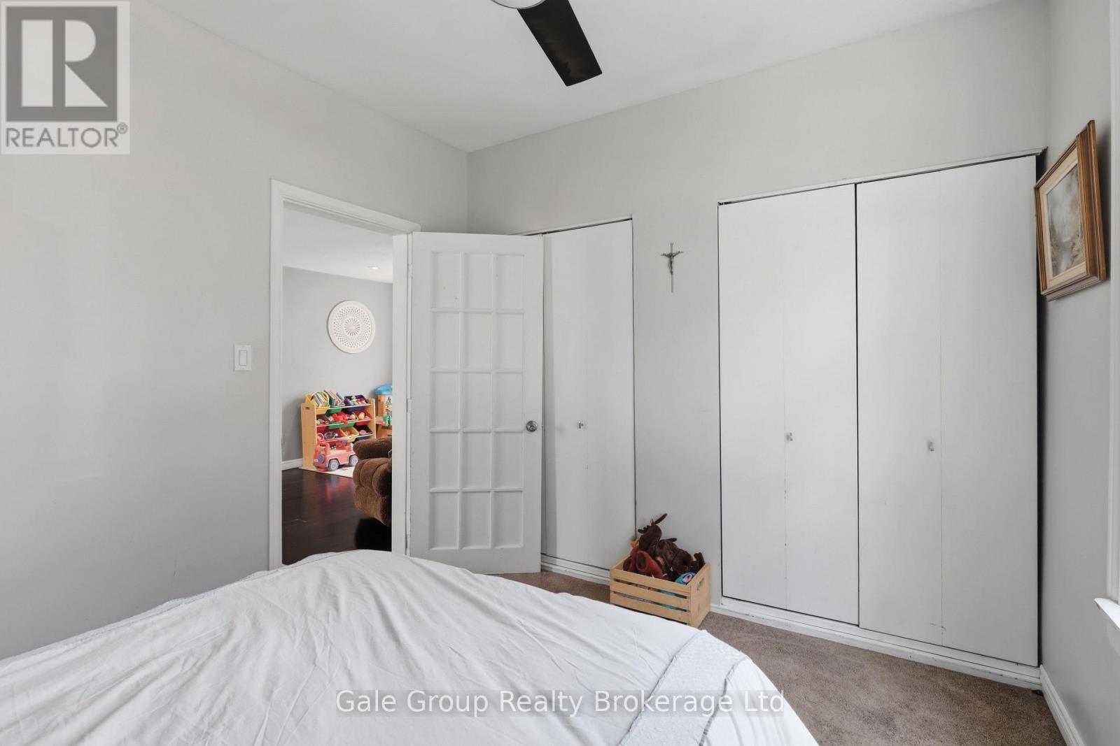 32 West Avenue W Property Photo 13