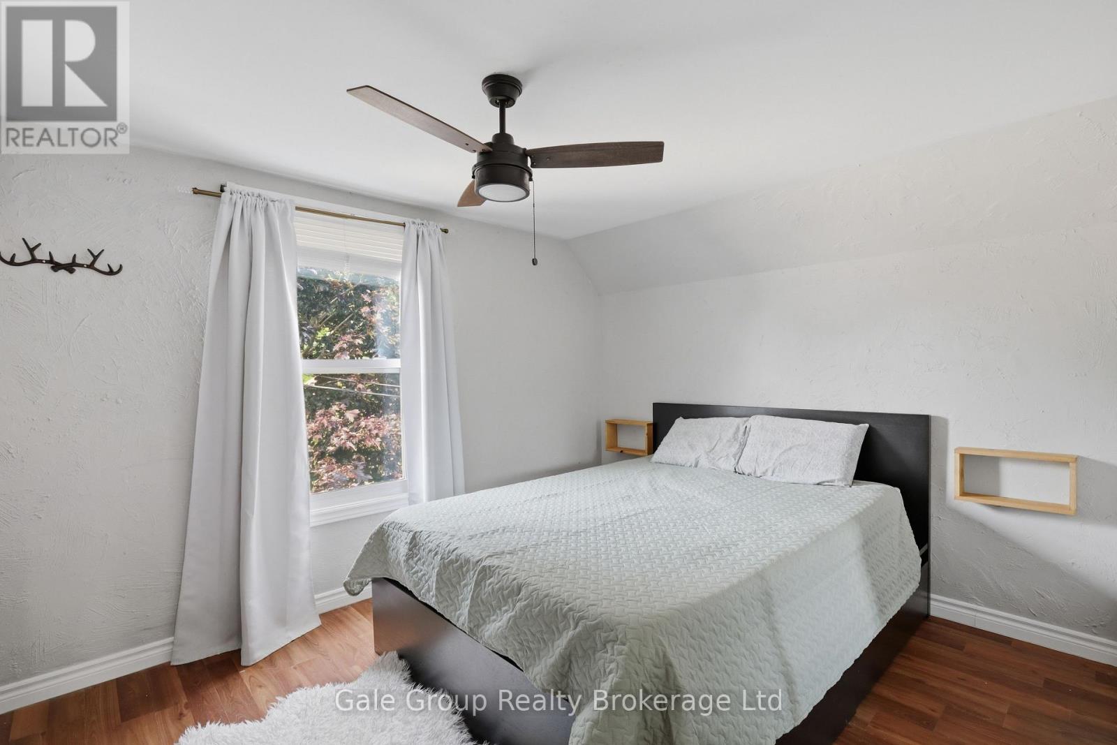 32 West Avenue W Property Photo 23
