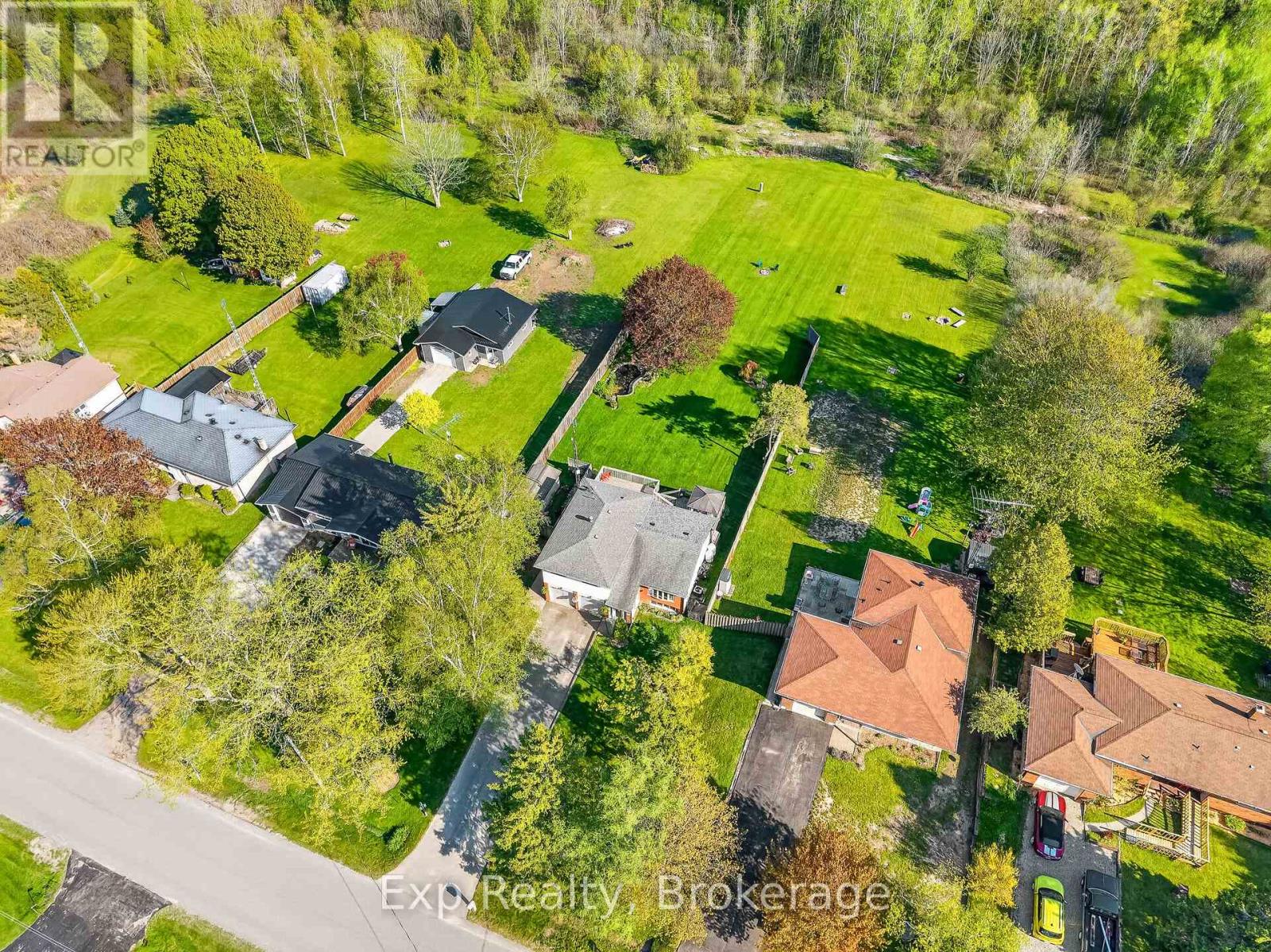 1175 Lakeshore Road Property Photo 1