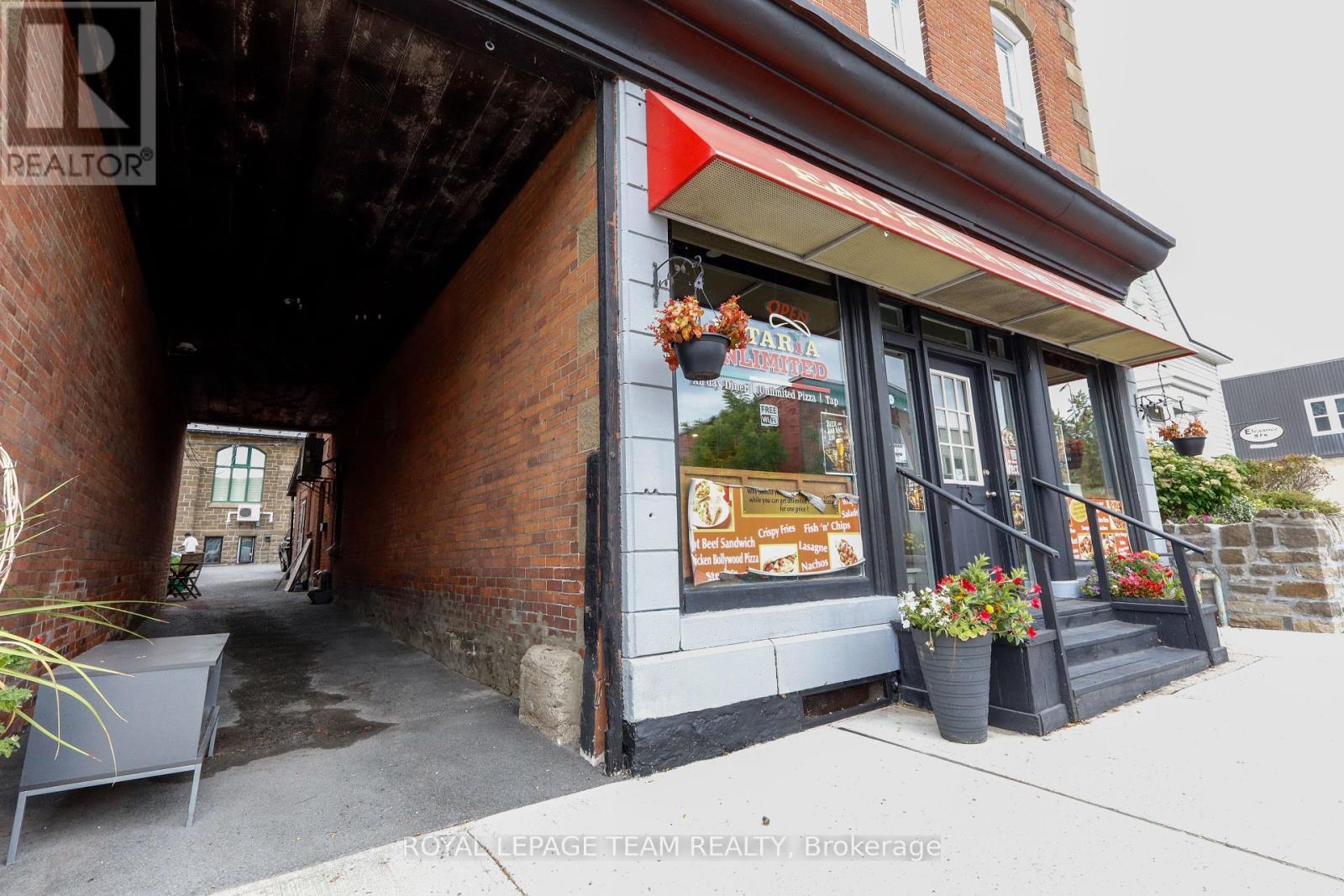 73 Bridge Street Property Photo 7