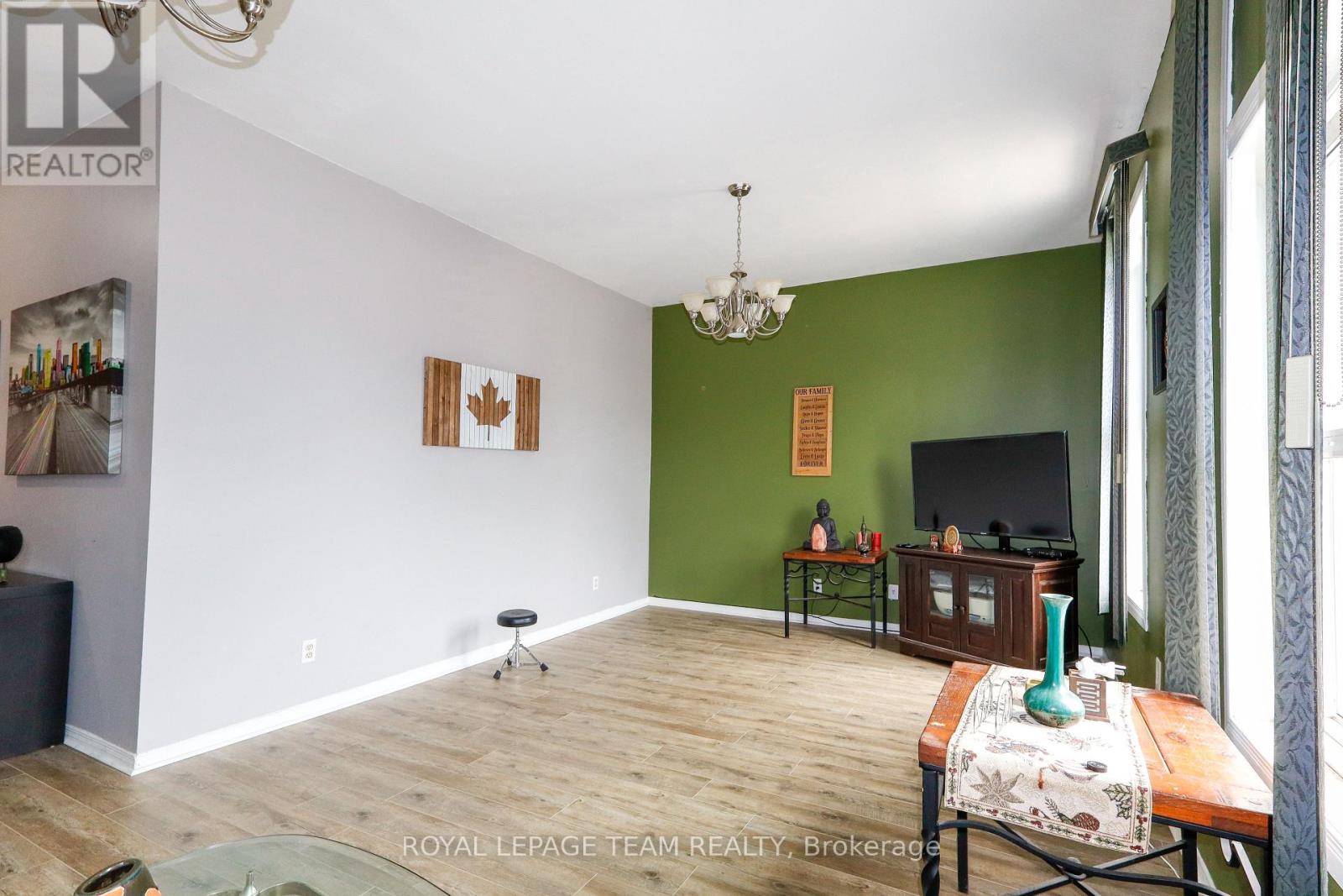 73 Bridge Street Property Photo 29