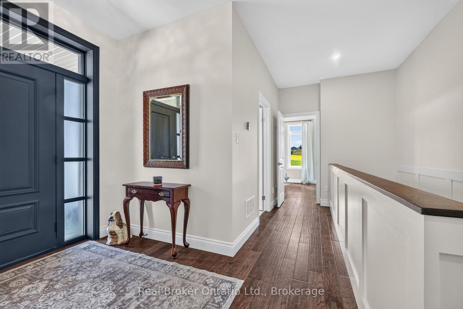 5954 Sixth Line Property Photo 25