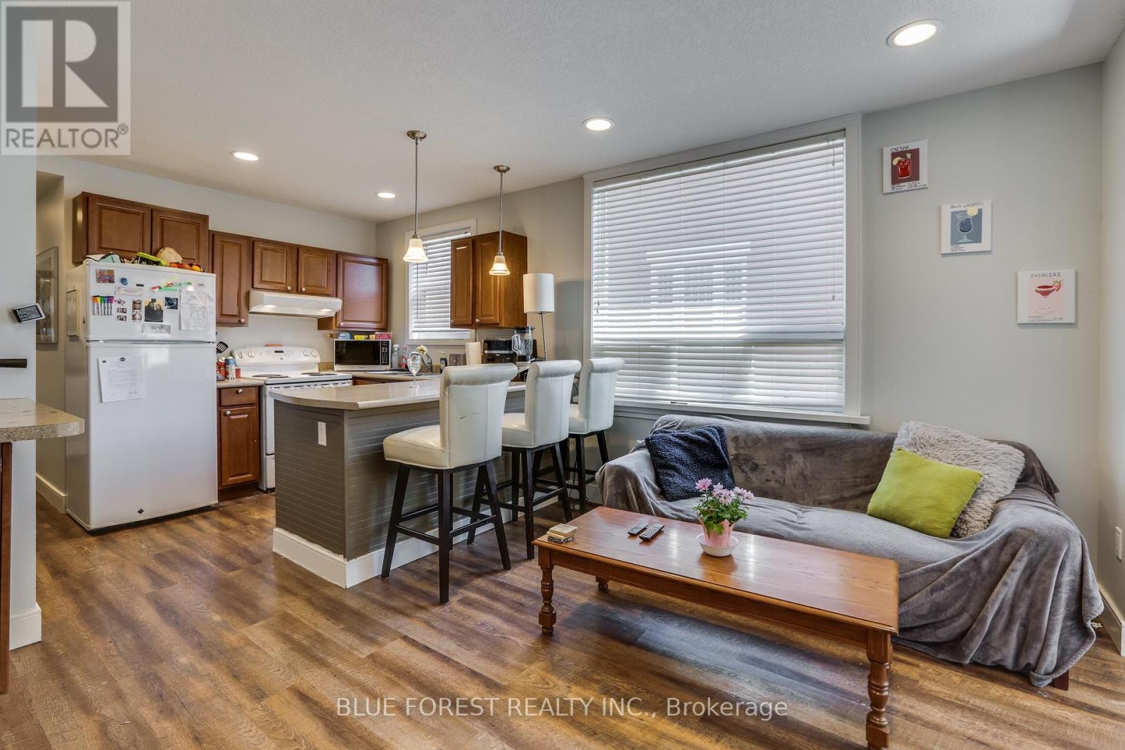 17 Mcdonald Avenue Property Photo 2