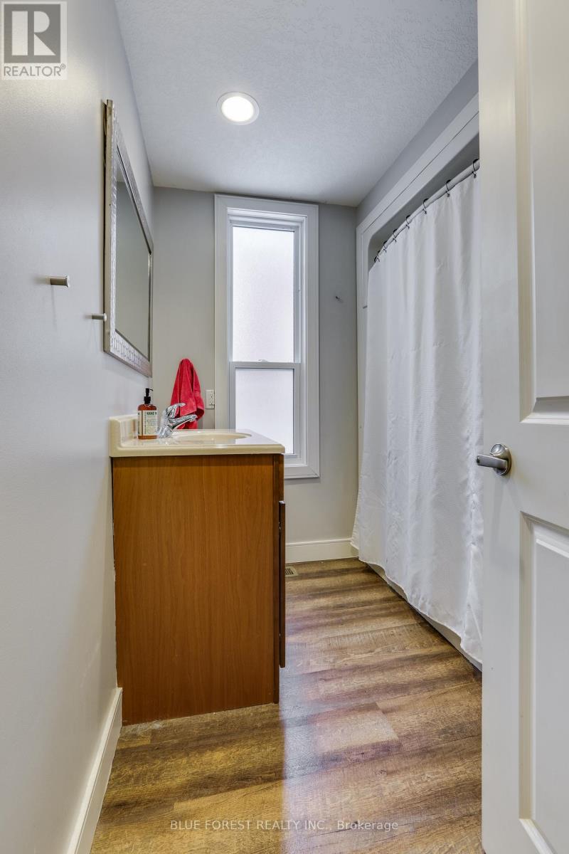 17 Mcdonald Avenue Property Photo 11