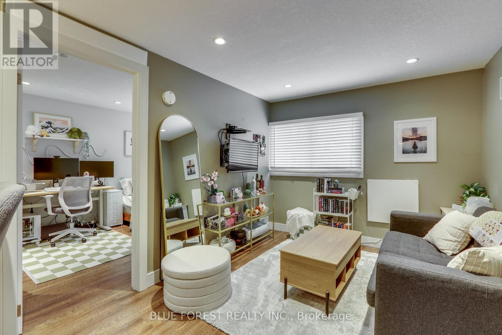 17 Mcdonald Avenue Property Photo 15