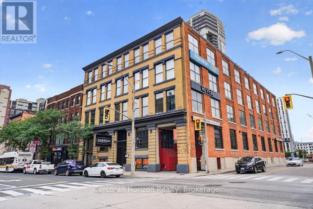 LL 100 - 69 JOHN STREET S Property Photo 1