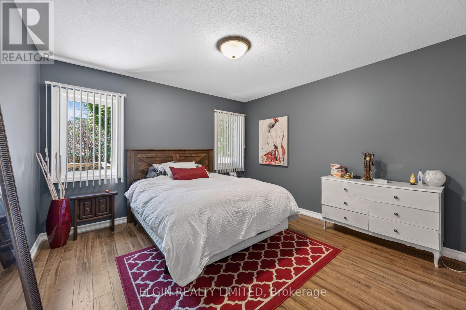 34 Pear Tree Avenue Property Photo 19