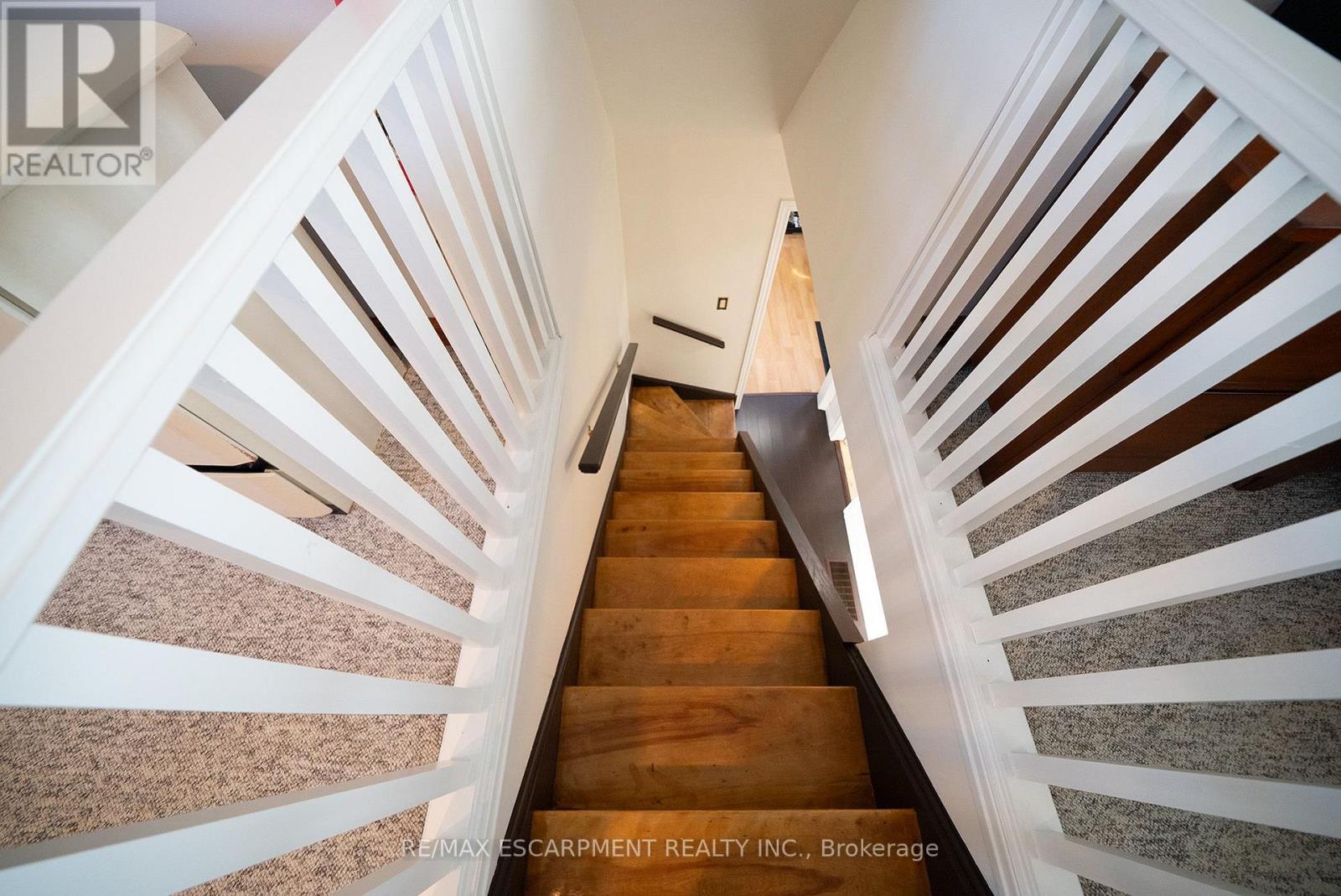 89 Salisbury Avenue Property Photo 14