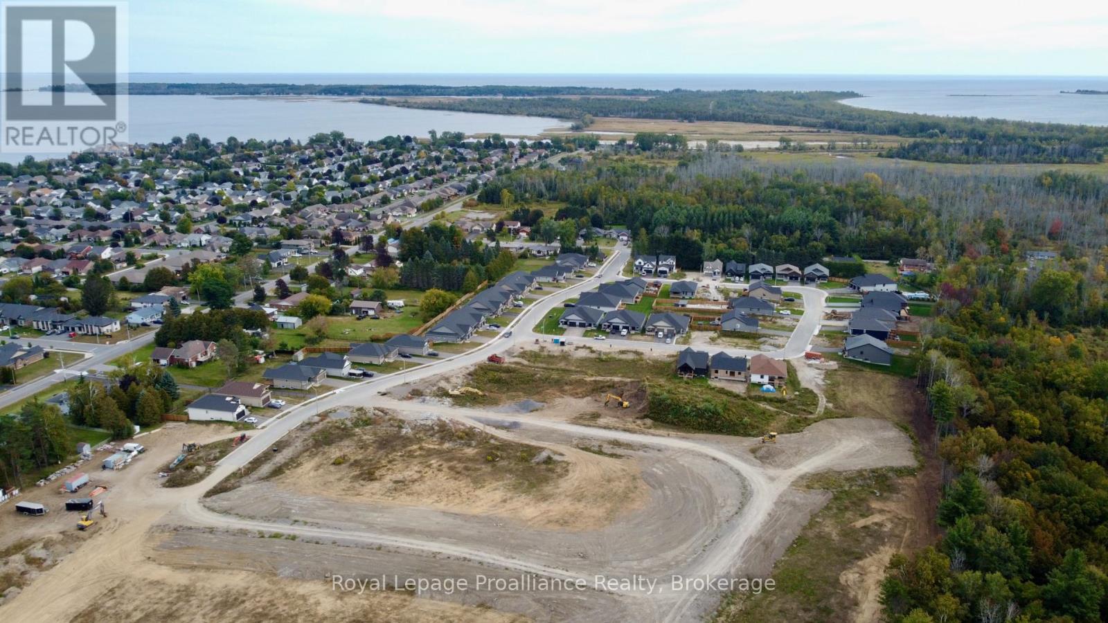 46 Mackenzie John Crescent Property Photo 21