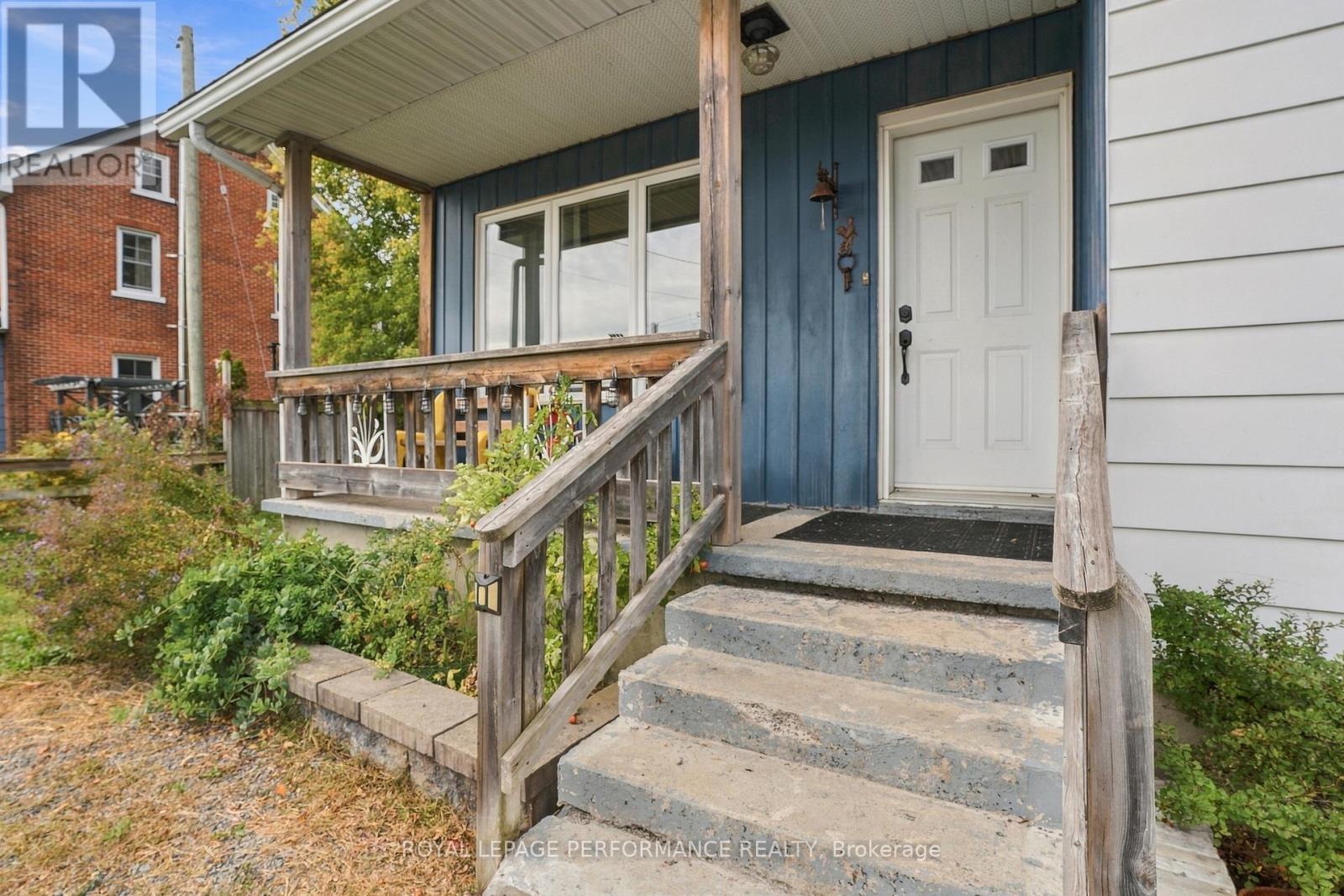 4126 34 Highway Property Photo 2