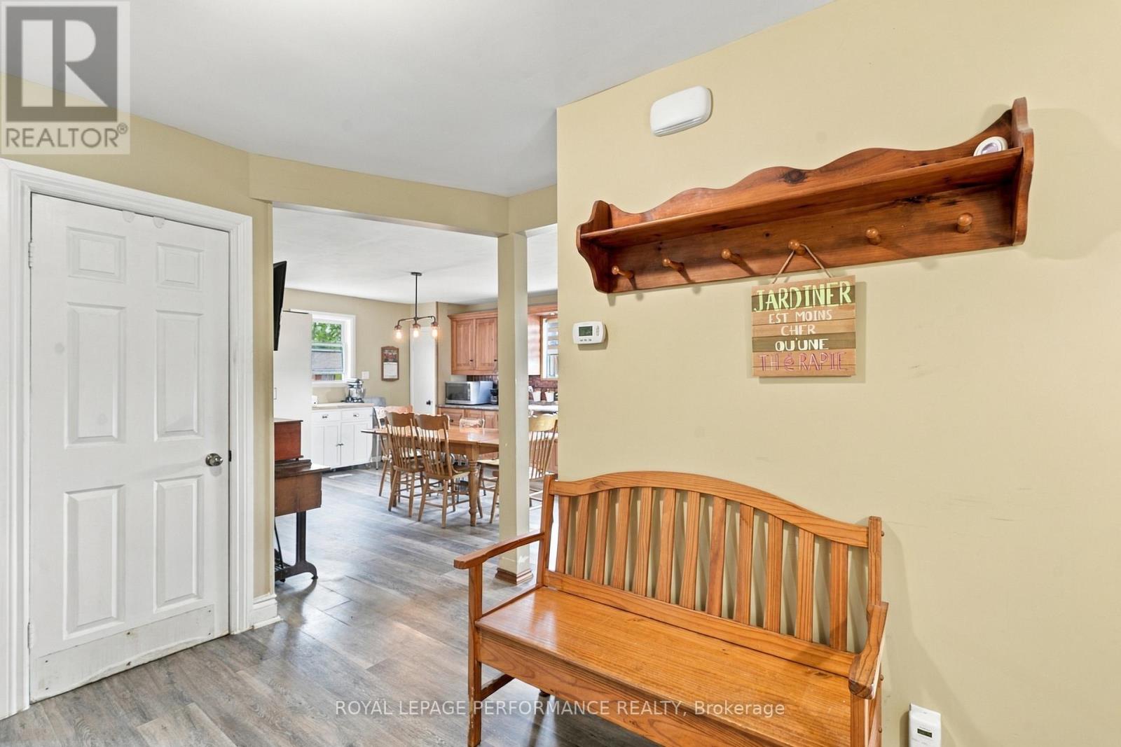 4126 34 Highway Property Photo 6