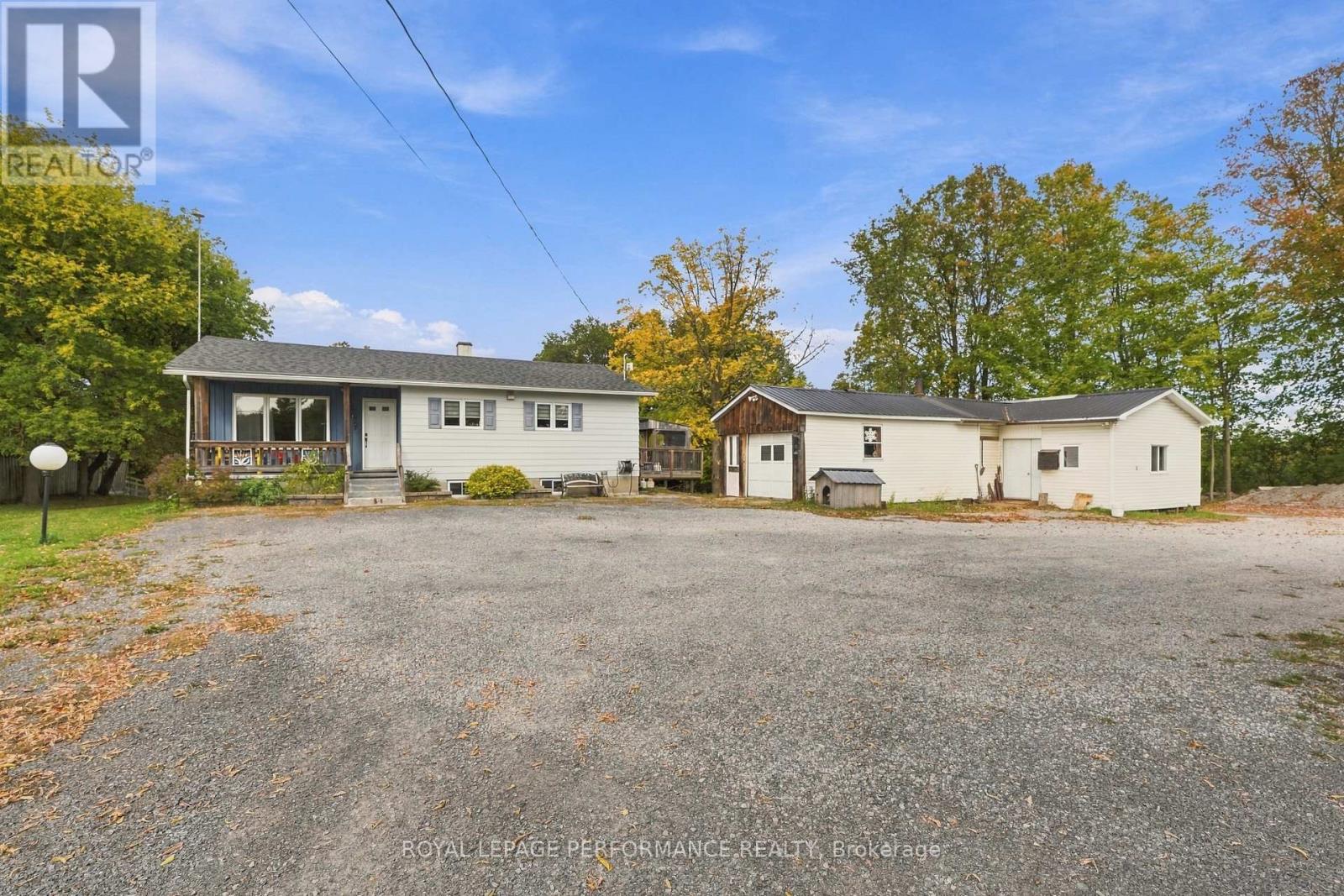 4126 34 Highway Property Photo 17