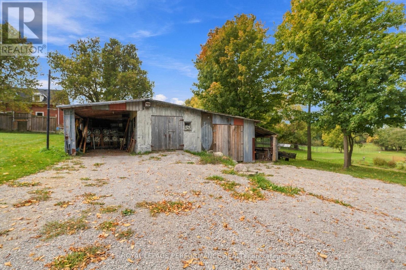 4126 34 Highway Property Photo 24