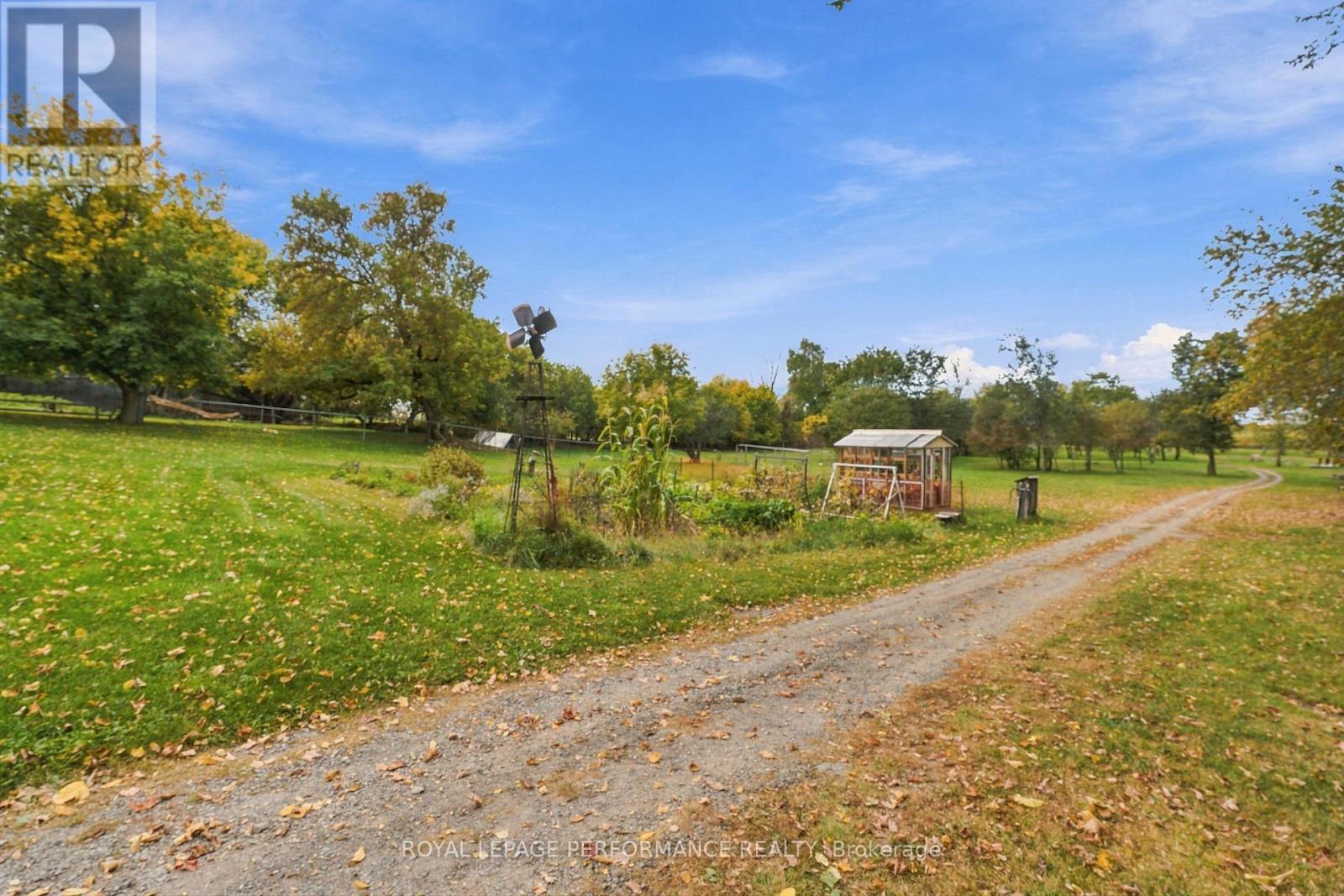 4126 34 Highway Property Photo 26