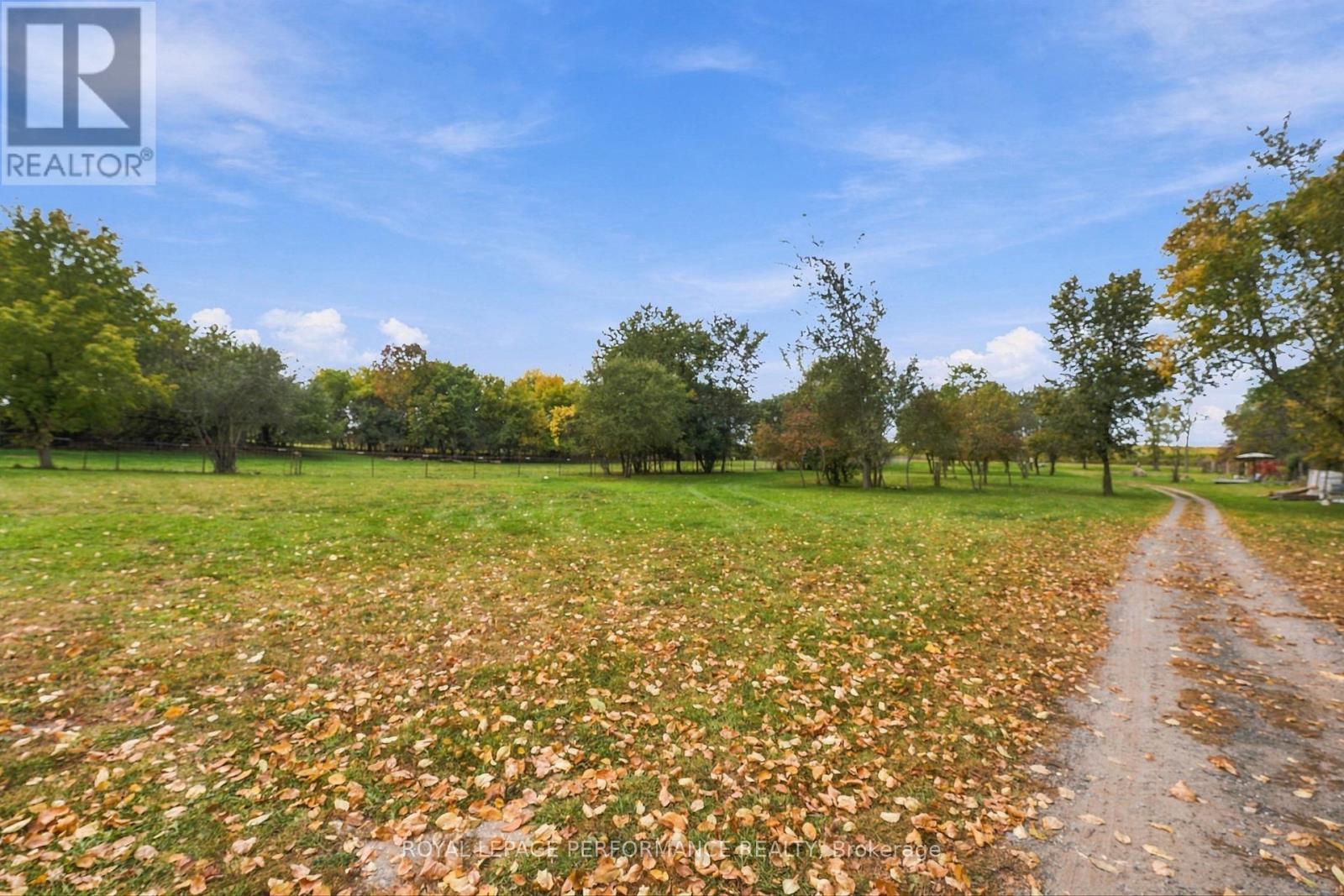 4126 34 Highway Property Photo 28