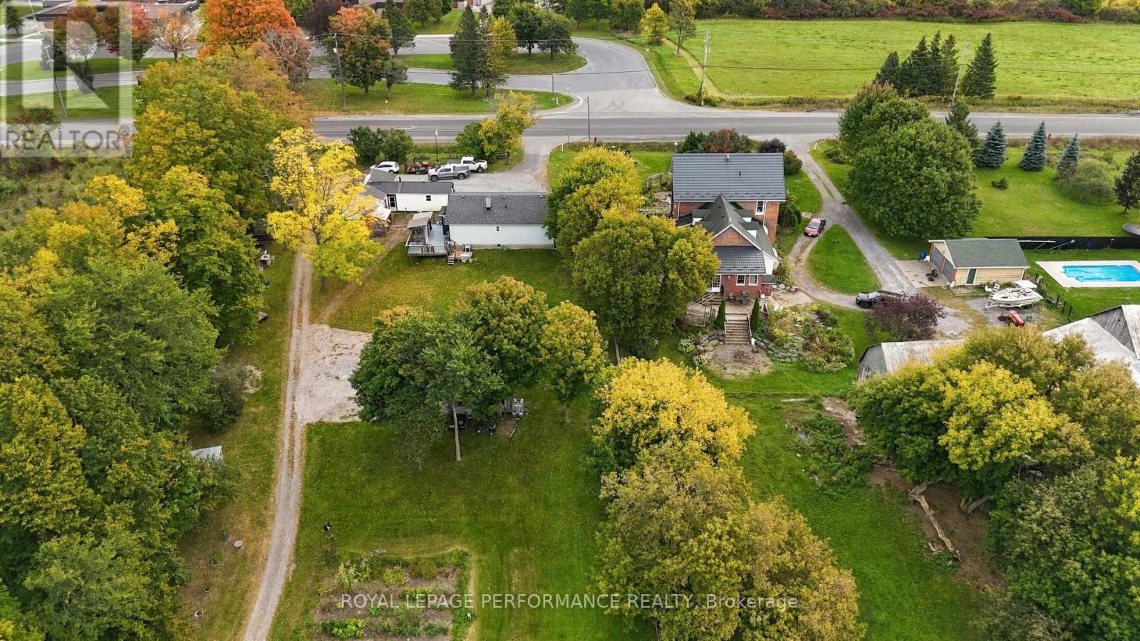 4126 34 Highway Property Photo 36