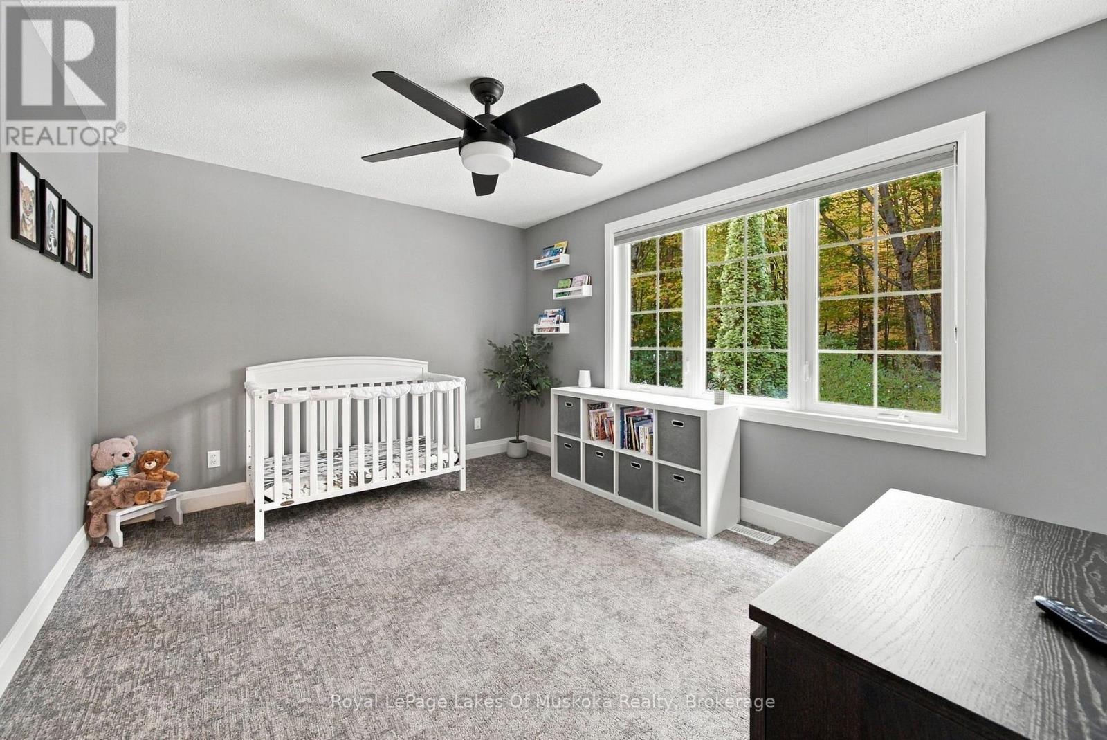 1002 Joseph Place Property Photo 6