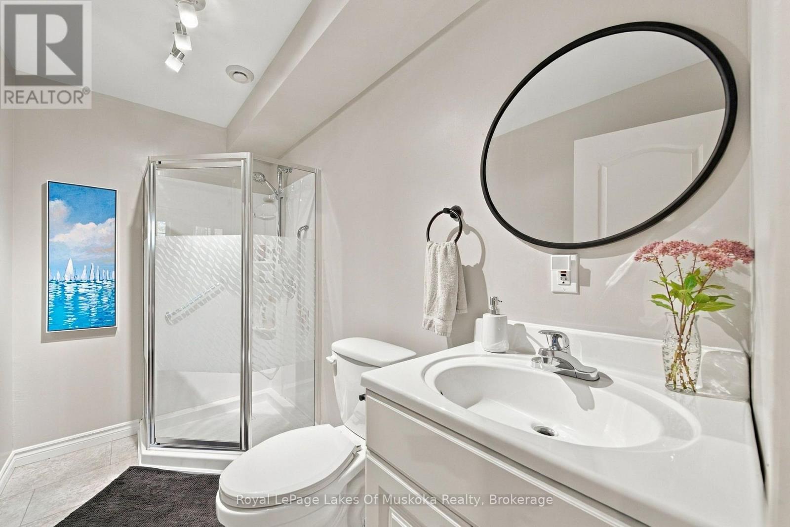1002 Joseph Place Property Photo 32